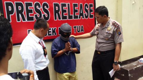 Ayah Bejat Tiduri 2 Putrinya Bertahun-tahun di Medan