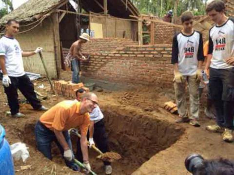 HFH dan Konsulat AS Bangun Rumah Layak Bagi Warga Kurang Mampu di Deli Serdang