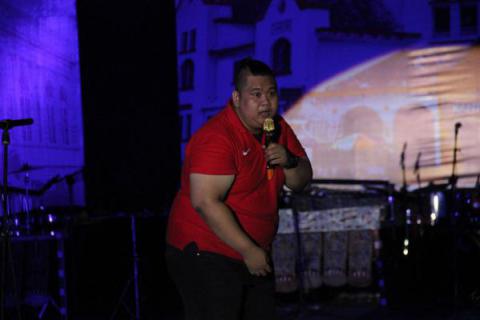 Ocha Mamamia dan Lolox Hibur Pengunjung PRSU