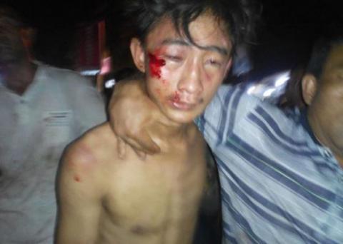 Pencuri Helm Nyaris Dibakar Hidup-hidup