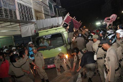 Penertiban Pedagang Jalan Sutomo Medan Kembali Ricuh
