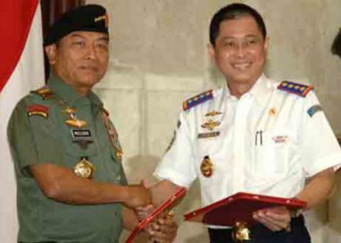 TNI Kerahkan Pasukan Khusus Jelang Eksekusi Duo Bali Nine