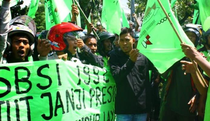 Anggota di PHK, DPC SBSI 1992 Unjuk Rasa ke Pemko Medan