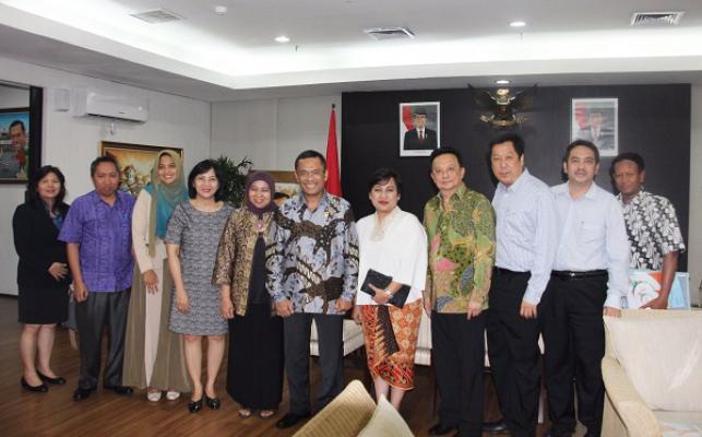 Industri Kosmetik Dipacu Tingkatkan Bahan Herbal