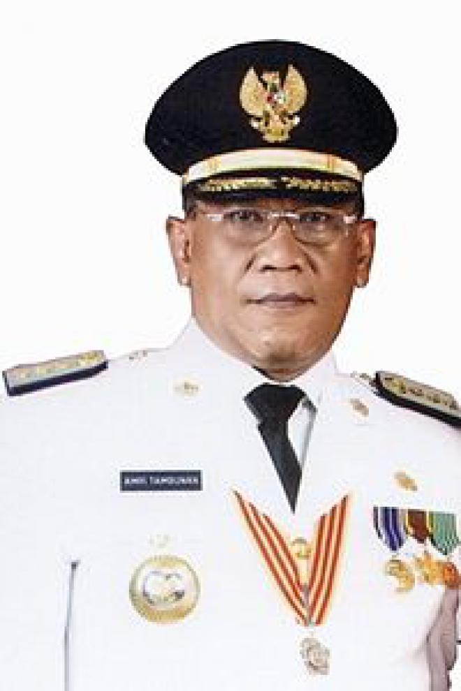 Mantan Bupati Deli Serdang Amri  Tambunan Meninggal Dunia
