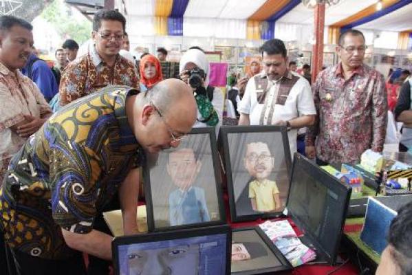 Pagelaran Karya Kreatif dan Inovatif 2016 Resmi Dibuka Walikota Medan