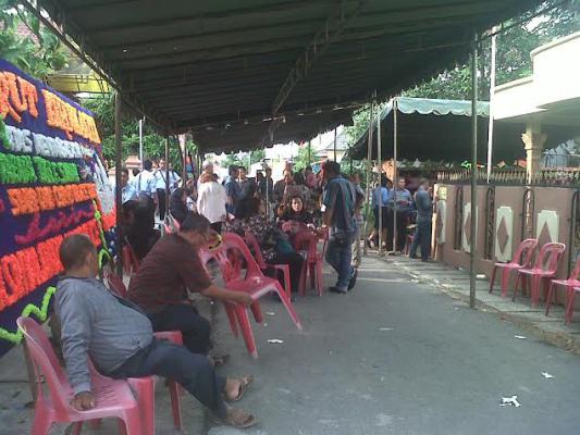 Pegawai Pajak yang Tewas Dibunuh Adalah Tumpuan Keluarga