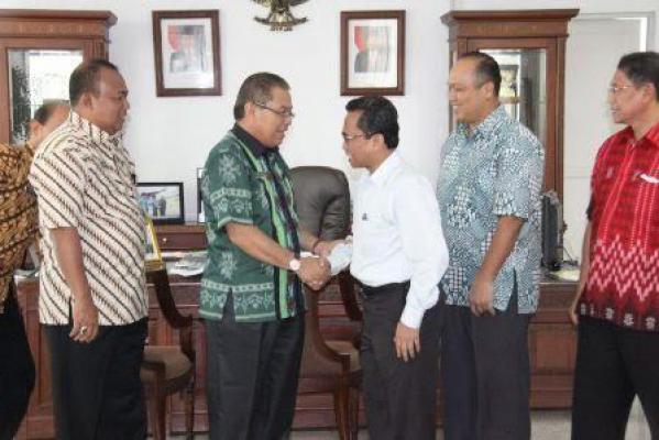 Pemprovsu Tolak Permintaan Penundaan Jawaban Keberatan Pajak APU