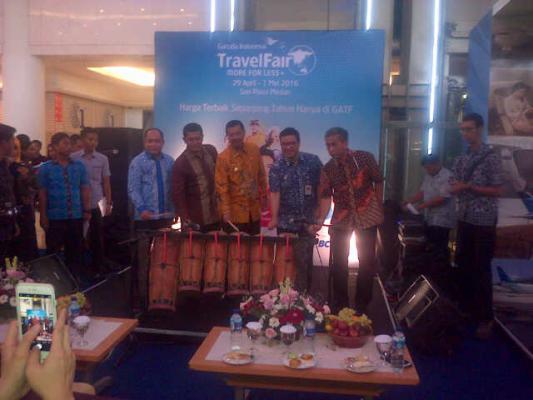 Plt Gubernur Sumut Buka Garuda Indonesia Travel Fair di Medan