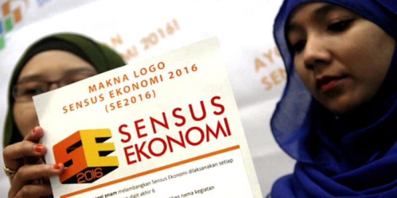 Plt Gubsu Lepas Ribuan Petugas Sensus Ekonomi di Lapangan Merdeka Medan