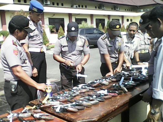 Ratusan Senpi Anggota Polres Deli Serdang Diperiksa
