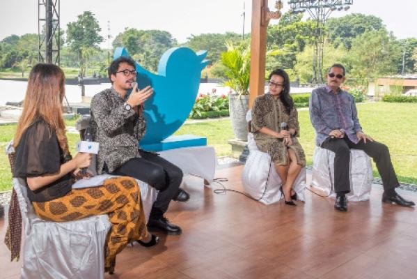 Tampilkan Keindahan Indonesia Kepada Dunia Melalui Twitter 