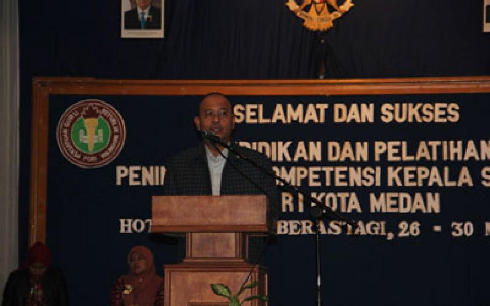 Harus Banyak SD Percontohan di Medan