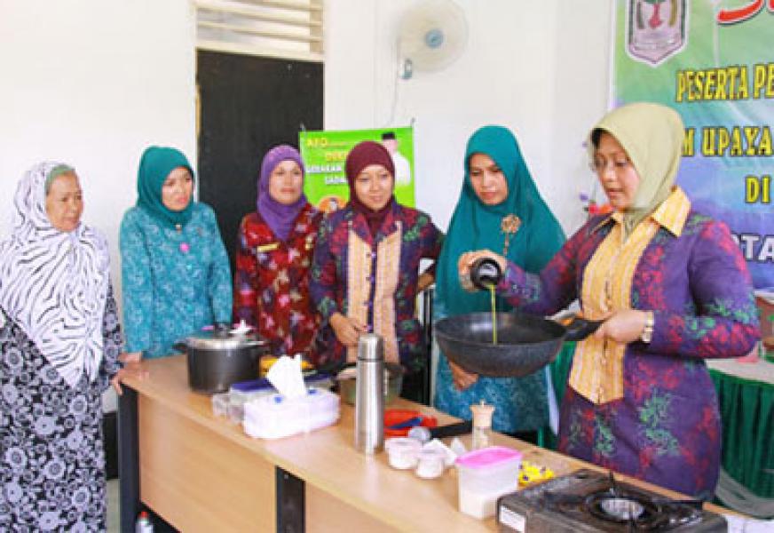 Peran Ibu Sangat Penting Menjaga Kesehatan Keluarga