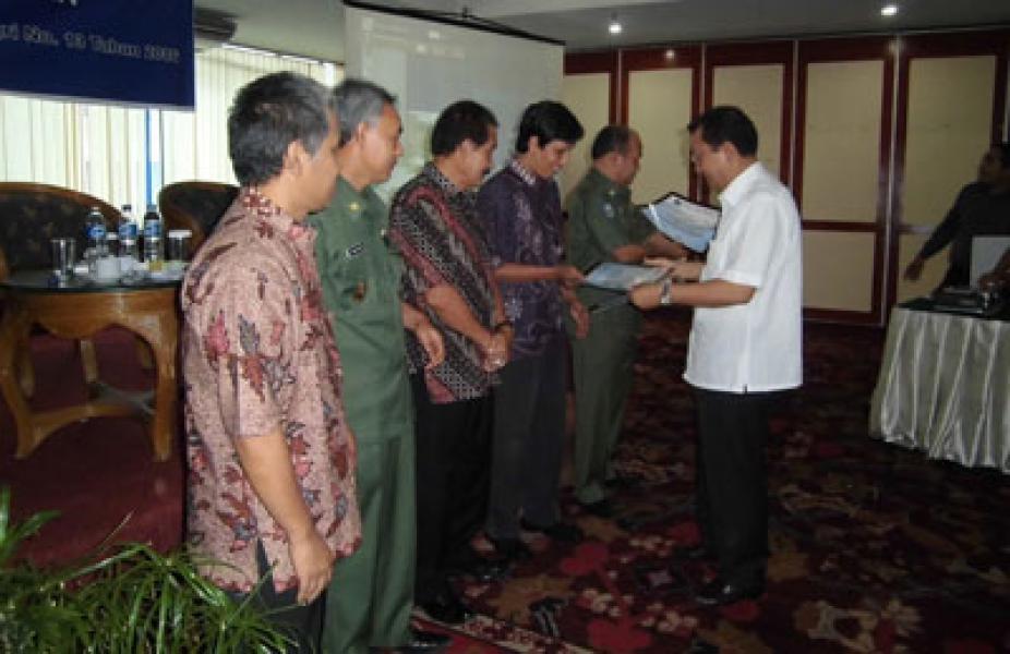 Pemberian Bantuan Keuangan Provinsi Perlu Parameter Jelas