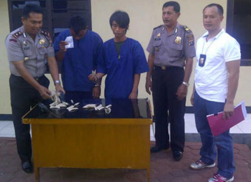 Penjual Jajanan Juga Jual Ganja ke Anak Sekolah