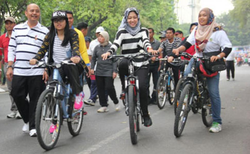 Perubahan Mekanisme Perizinan Reklame Disosialisasikan Melalui Car Free Day
