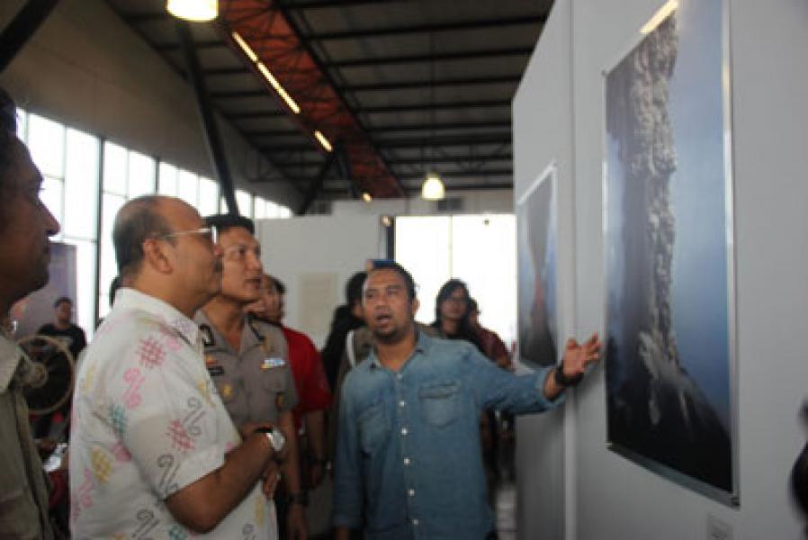 Pameran Foto Sinabung dan Kelud Digelar di Medan