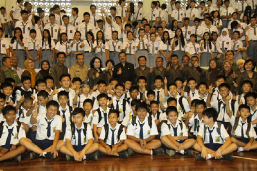 Wagub Sumut Apresiasi Prestasi SMA Wahidin Sudirohusodo Medan