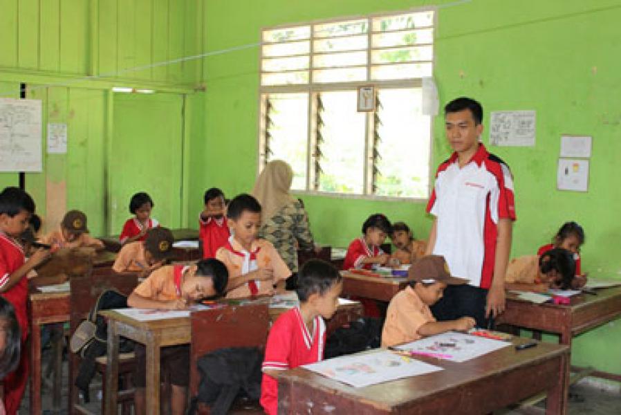 PT PSJ Raya Gelar Lomba Mewarnai Tingkat SD