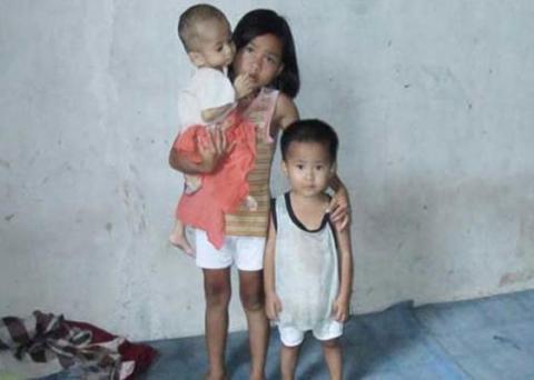 Kakak Adik Bertemu Setelah Setahun Lebih Terpisah