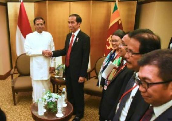 Bertemu Presiden Sri Lanka, Presiden Jokowi Tawarkan Gerbong Kereta PT INKA