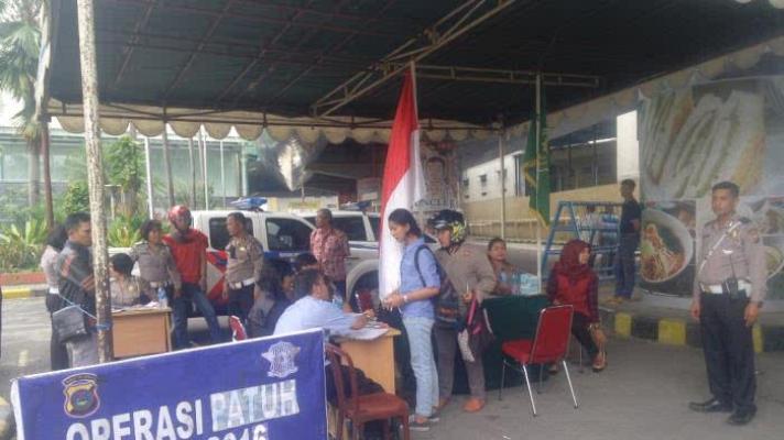 Ditilang, Pengendara Ini Mengaku Malas Urus SIM karena Pernah Gagal Tes 