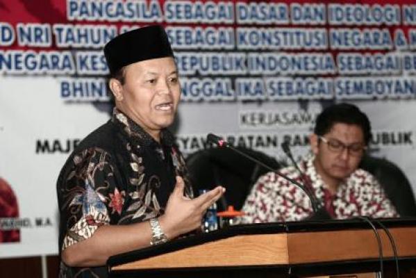 Hidayat Nur Wahid Ajak Masyarakat Jambi Teladani Pahlawan Sultan Thaha