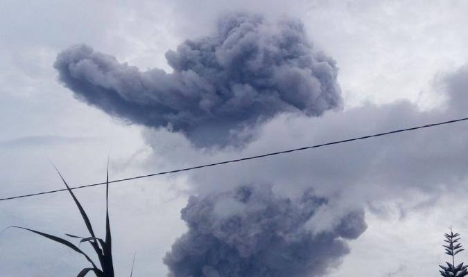 Kembali Erupsi, Masyarakat Diimbau Jauhi Gunung Sinabung