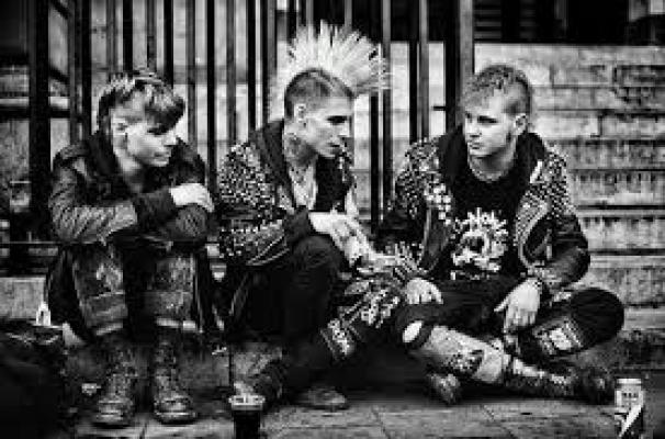 Komunitas Punk : Yang Negatif Itu Oknum, Bukan Budayanya