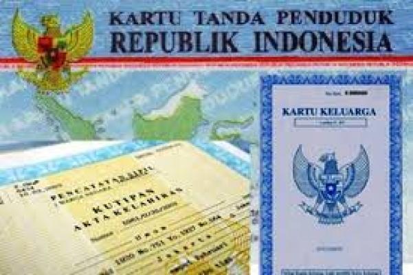 Mendagri Minta Gubernur, Bupati/Walikota Percepat Pengurusan e-KTP dan Akta Kelahiran 