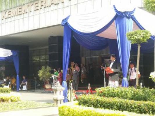 Mendikbud: Sapalah Para Pendidik Kita Dulu, Ucapkan Terima Kasih