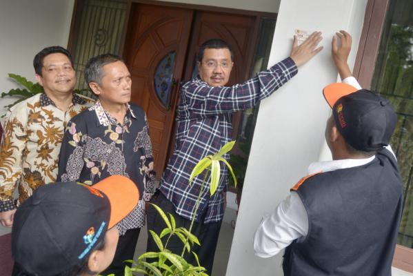 Plt Gubernur Sumut Berikan Data Ekonominya kepada Petugas Sensus