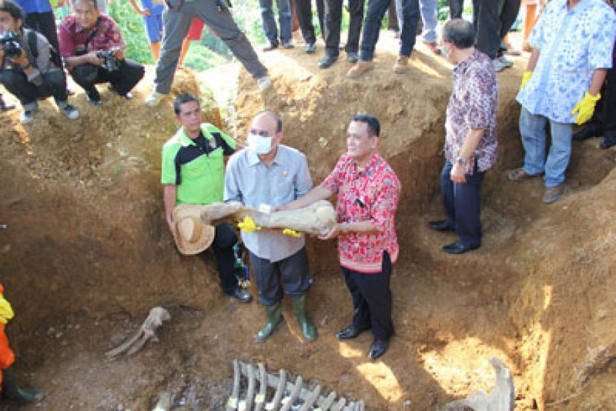 Eldin Dukung Pembangunan Museum Medan Zoo