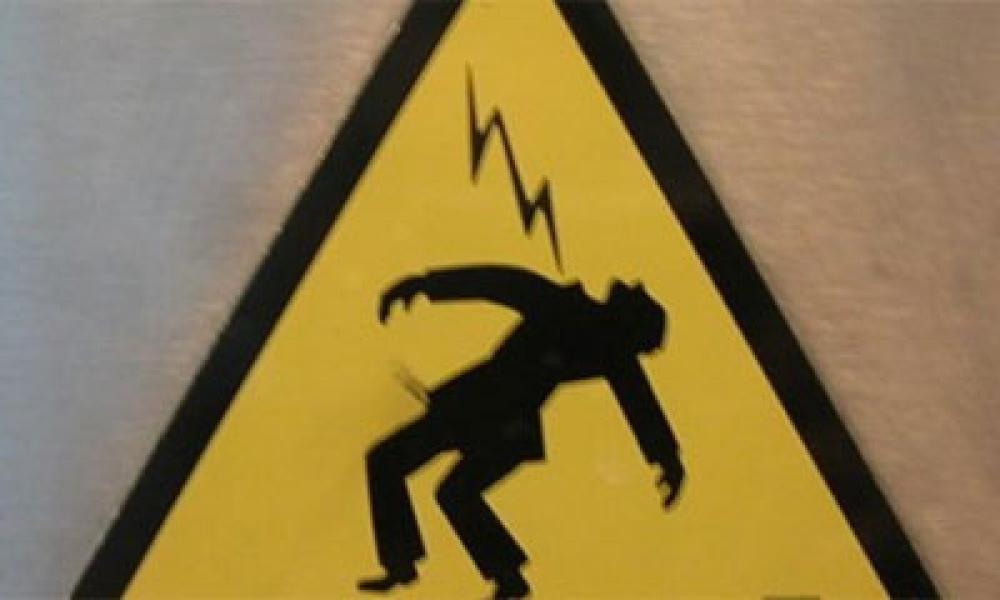 Karyawan Outsourcing PLN Tamora Sekarat di Rumah Sakit