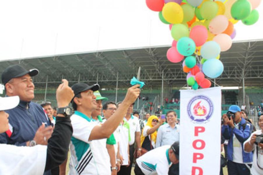 Gubernur Buka Popda Sumut