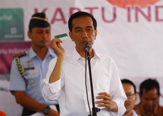 Ada Menteri Mengecilkan Presiden Jokowi