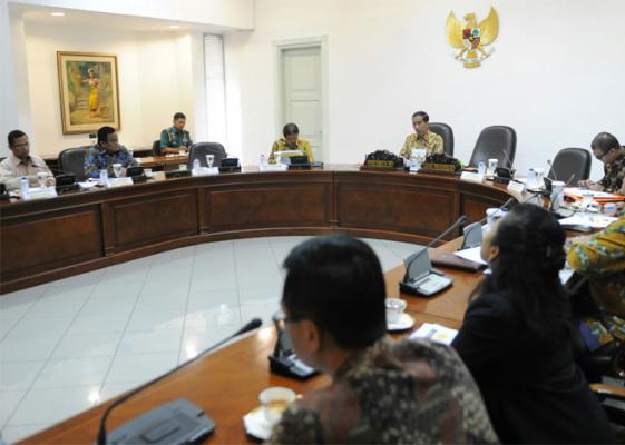 Jokowi Paksa Penggunaan Produk Dalam Negeri