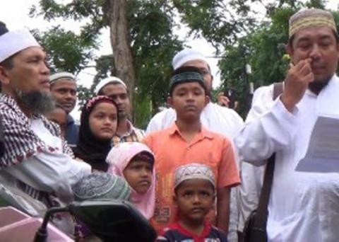 Kecam Kekerasan Terhadap Muslim Rohingya, Perayaan Waisak di Medan Didemo