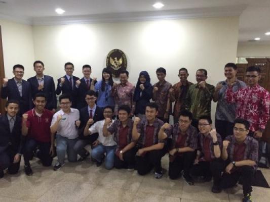 24 Pelajar Indonesia Siap Ikuti Olimpiade Internasional Tahun Ini  