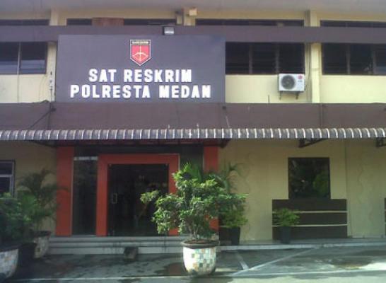 3.200 Botol Miras dan Ratusan Petasan Dimusnahkan Polresta Medan