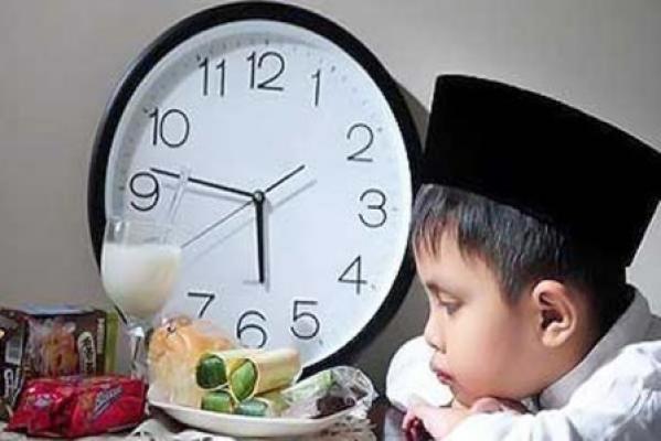Cegah Penyakit dari Konsumsi Makanan Modern dengan Berpuasa