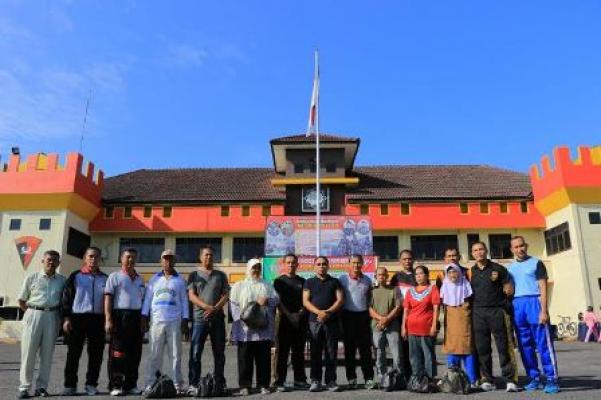 Detasemen A Binjai Gagas Bakti Sosial menyambut Ramadhan dan HUT Bhayangkara ke-70