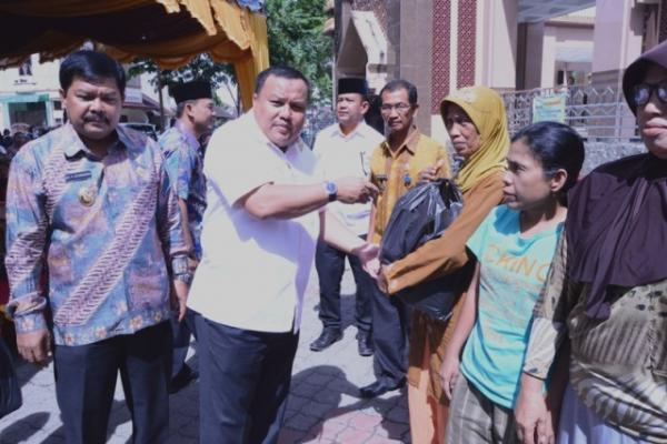 Pemko Sibolga Launching Pasar Murah di Depan Masjid Agung Sibolga