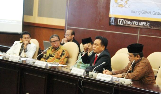 Perkuat Institusi Kelembagaan, FPKS MPR RI Selenggarakan Sekolah Konstitusi