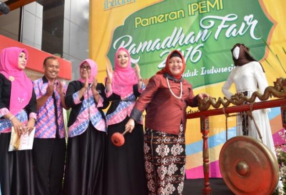 Tahun 2020 Indonesia Canangkan Jadi Pusat Mode Fesyen Hijab Dunia