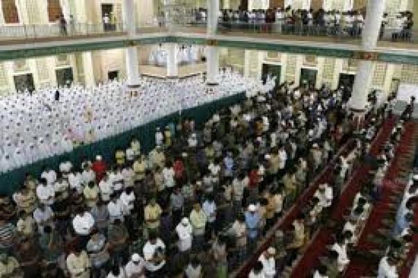 Tarawih Malam Pertama di Medan Berlangsung Hikmat dan Kondusif