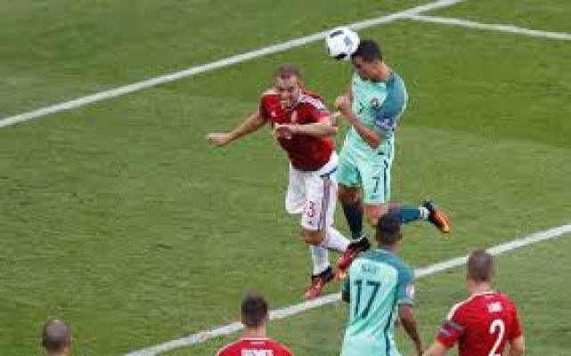 Terselamatkan Dua Gol Ronaldo, Portugal Bertemu Kroasia di Babak 16 Besar