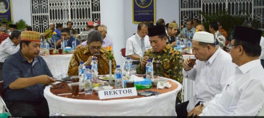 Unimed Gelar Buka Bersama Seluruh Civitas Akademika