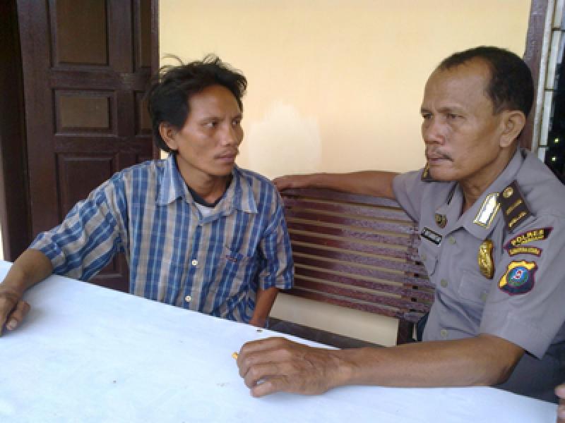 Dikira Napi Teroris, Pria Kurang Waras Diamankan